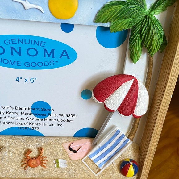 NWT Beach-Themed Picture Frame - Picture 3 of 4